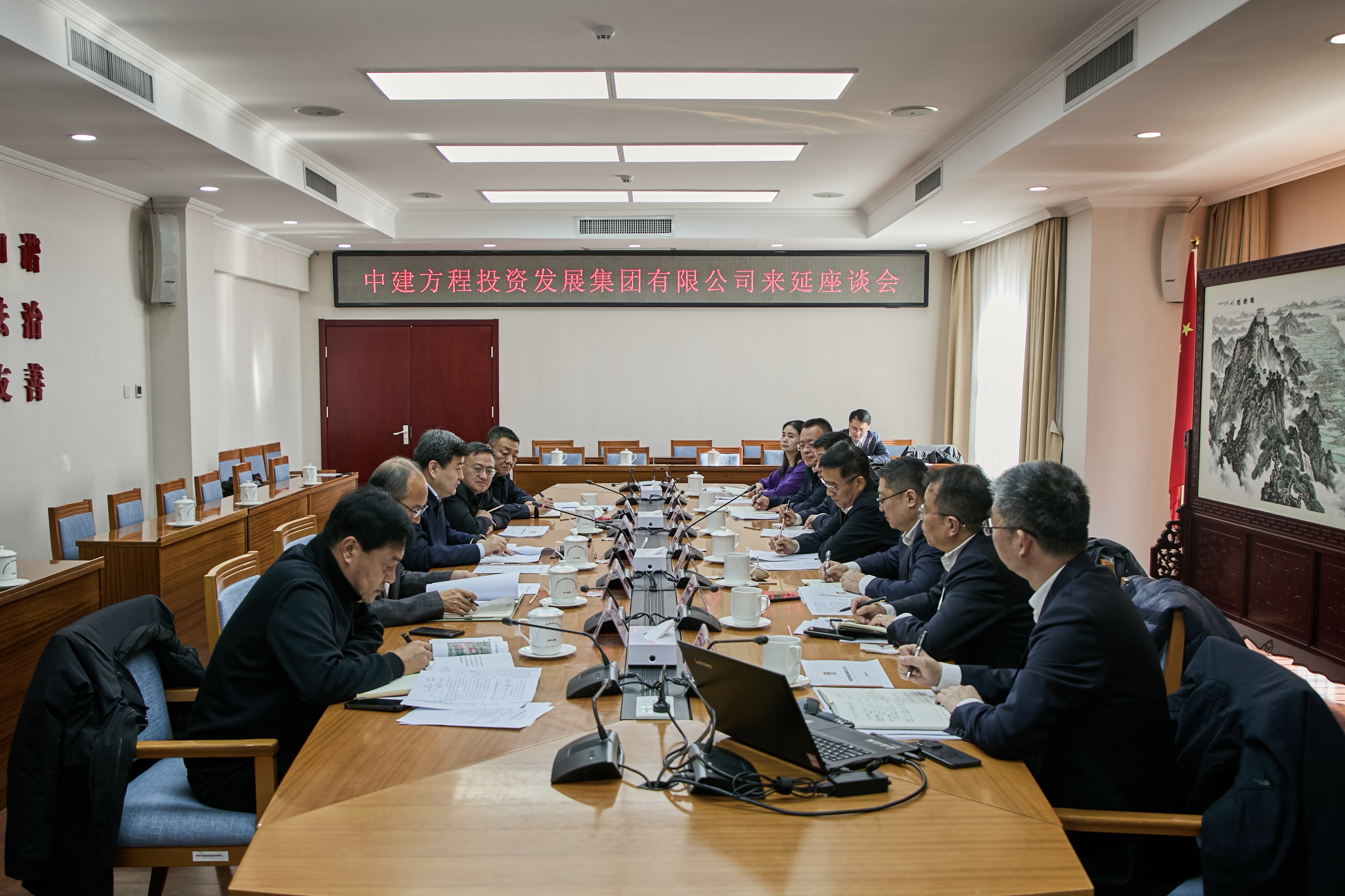 2121112.jpg 2121112.jpg